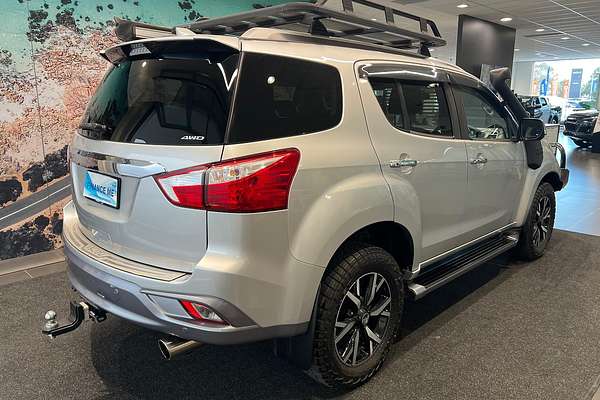 2019 Isuzu MU-X LS-T