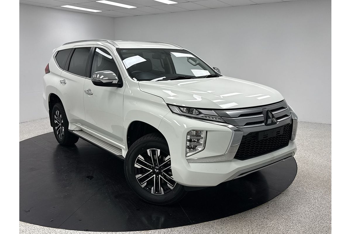 2022 Mitsubishi Pajero Sport GLS QF