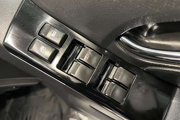 2019 Isuzu MU-X LS-T