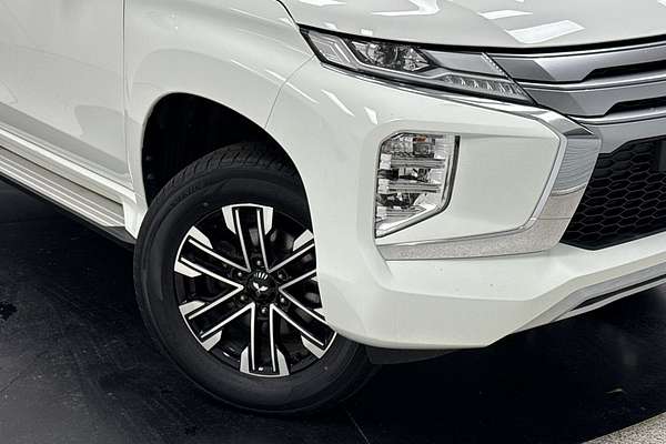 2022 Mitsubishi Pajero Sport GLS QF