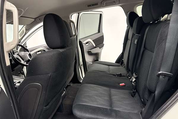 2022 Mitsubishi Pajero Sport GLS QF