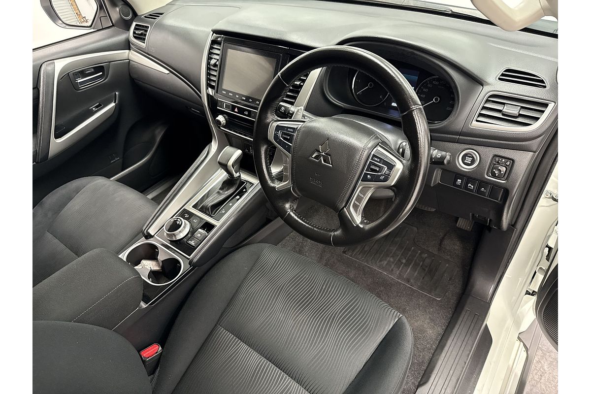 2022 Mitsubishi Pajero Sport GLS QF