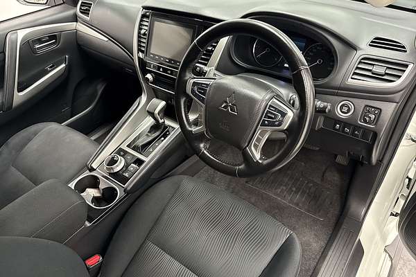 2022 Mitsubishi Pajero Sport GLS QF