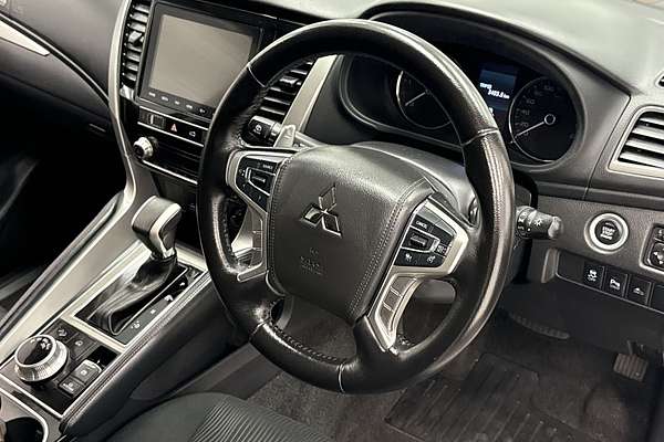 2022 Mitsubishi Pajero Sport GLS QF