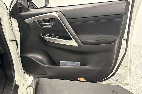 2022 Mitsubishi Pajero Sport GLS QF