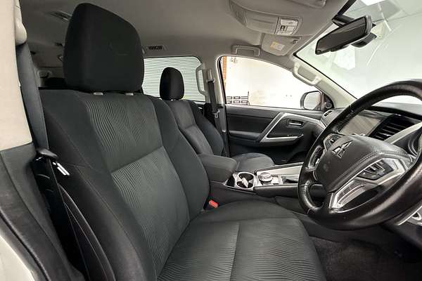 2022 Mitsubishi Pajero Sport GLS QF