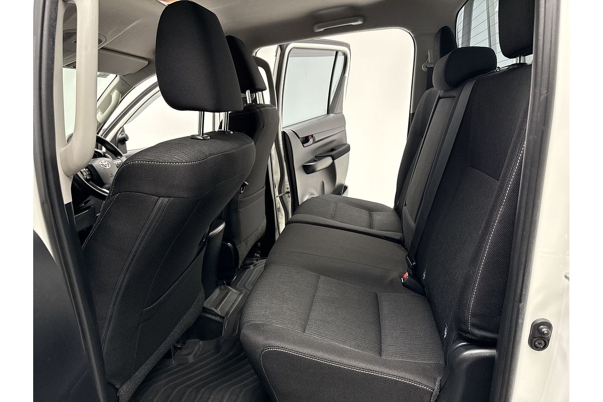 2020 Toyota Hilux SR GUN126R 4X4