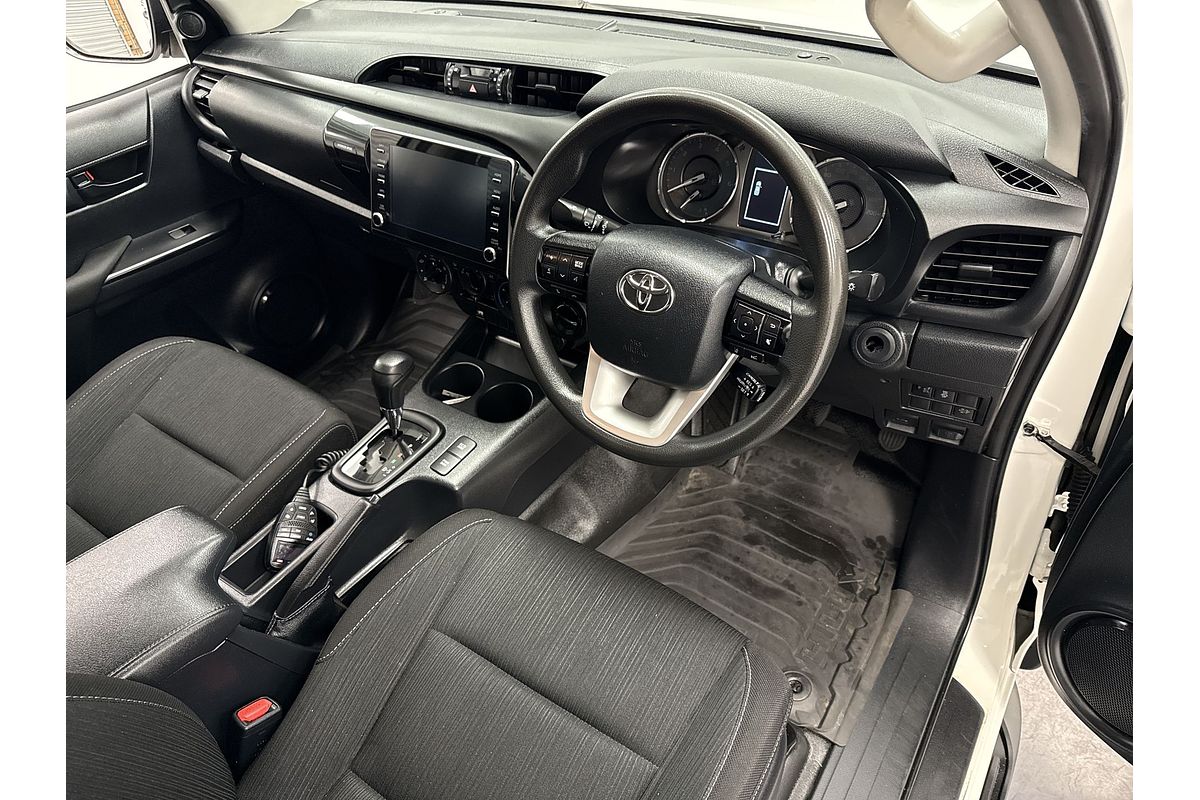 2020 Toyota Hilux SR GUN126R 4X4