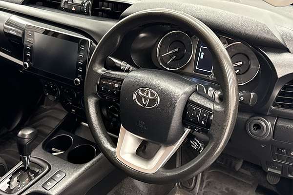 2020 Toyota Hilux SR GUN126R 4X4