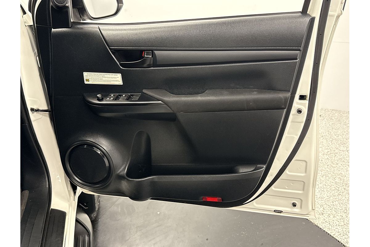 2020 Toyota Hilux SR GUN126R 4X4
