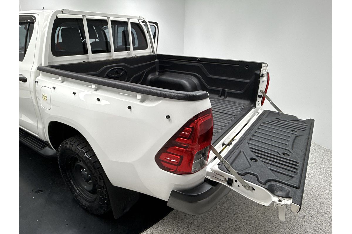 2020 Toyota Hilux SR GUN126R 4X4