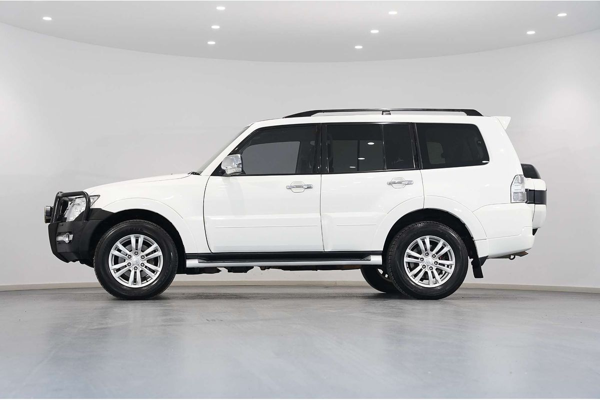 2017 Mitsubishi Pajero GLX NX