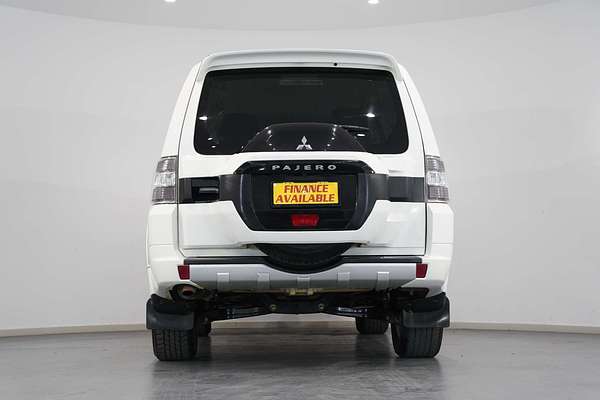 2017 Mitsubishi Pajero GLX NX