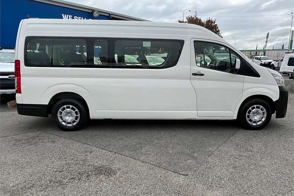 2019 Toyota Hiace Commuter GDH322R