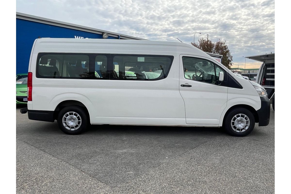 2019 Toyota Hiace Commuter GDH322R