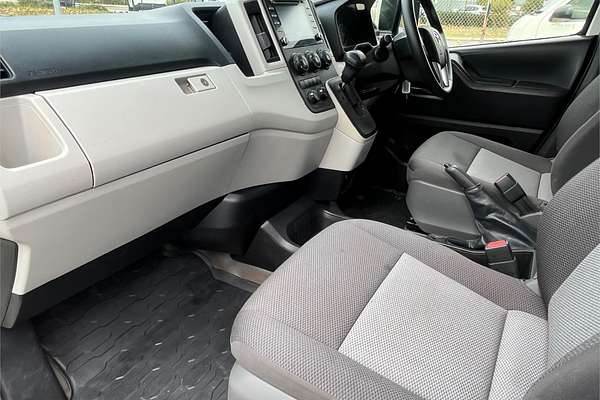 2019 Toyota Hiace Commuter GDH322R