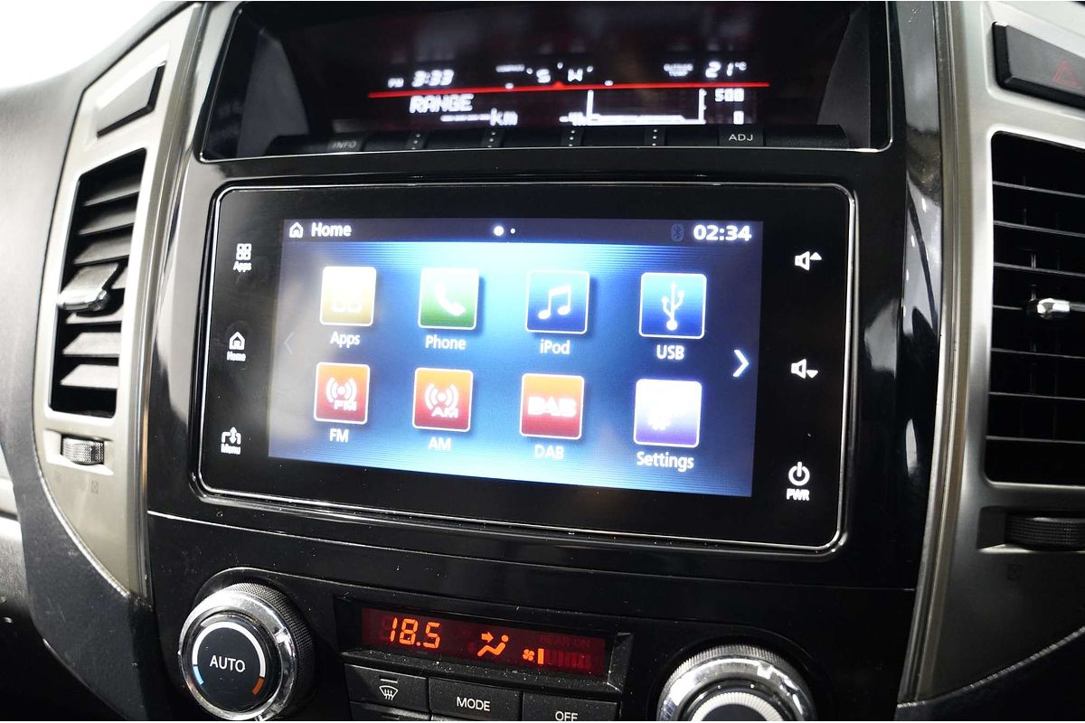 2017 Mitsubishi Pajero GLX NX
