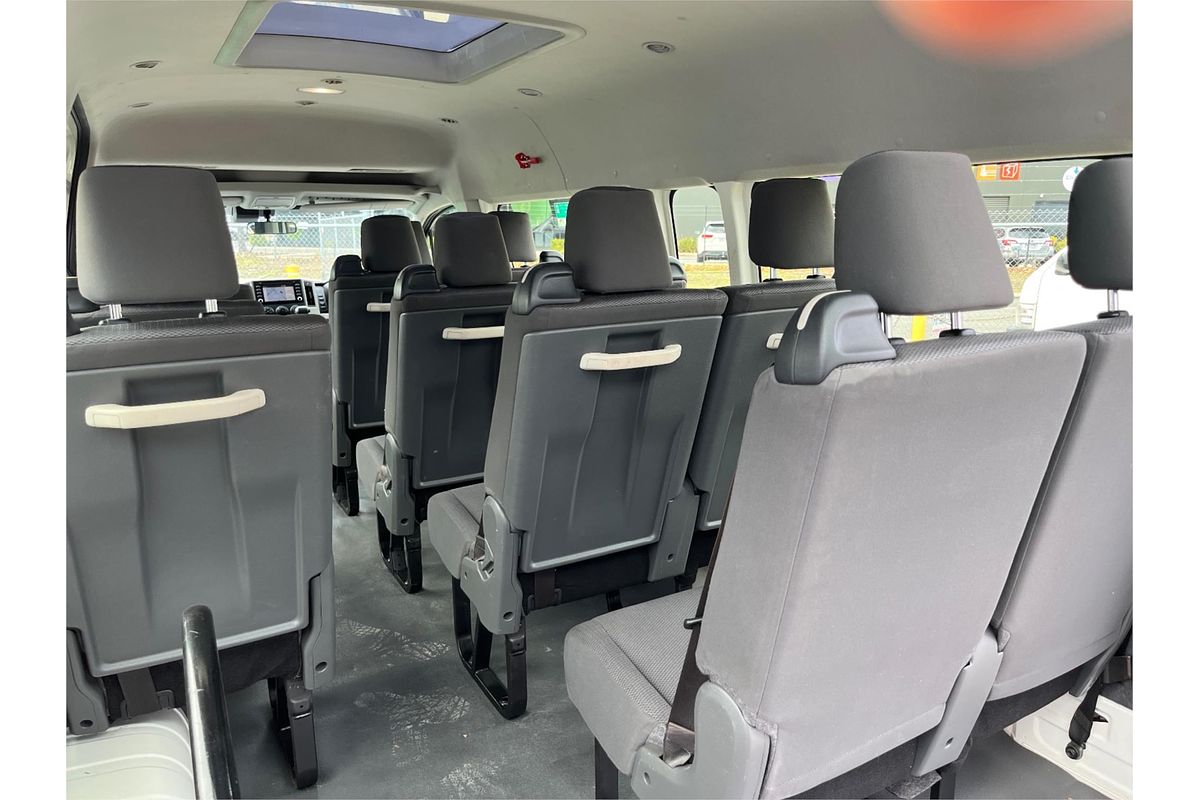 2019 Toyota Hiace Commuter GDH322R