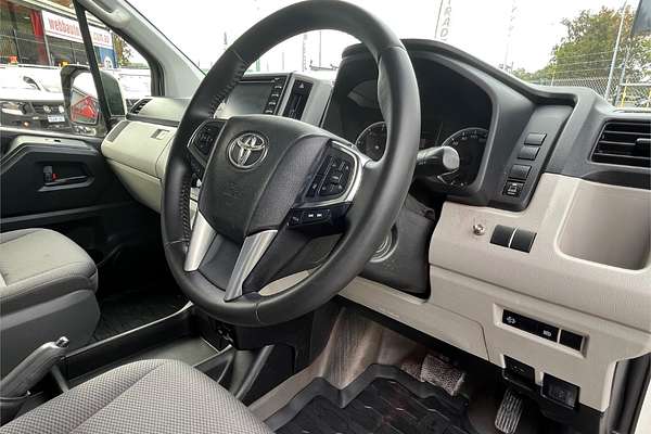2019 Toyota Hiace Commuter GDH322R