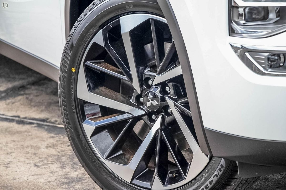 2022 Mitsubishi Outlander Aspire ZM