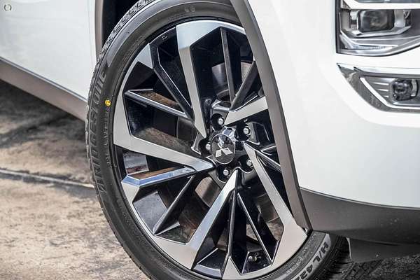 2022 Mitsubishi Outlander Aspire ZM