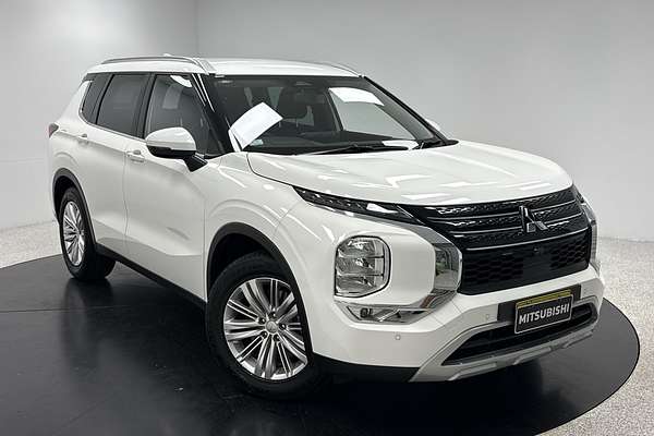 2022 Mitsubishi Outlander LS ZM