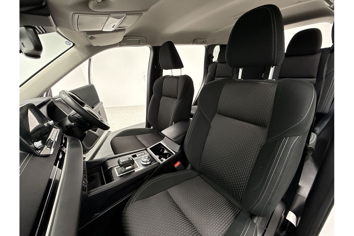 2022 Mitsubishi Outlander LS ZM