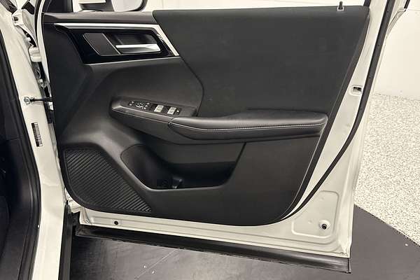 2022 Mitsubishi Outlander LS ZM
