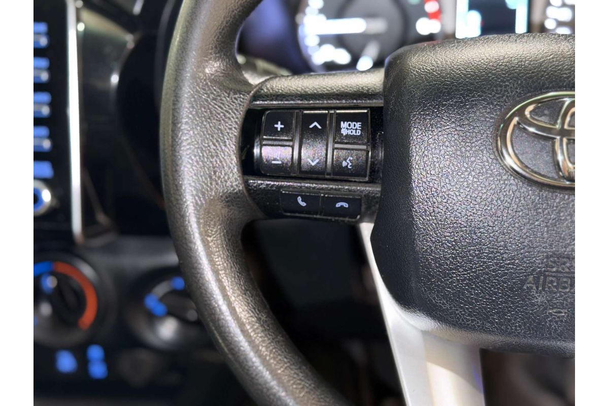 2021 Toyota Hilux SR GUN126R 4X4