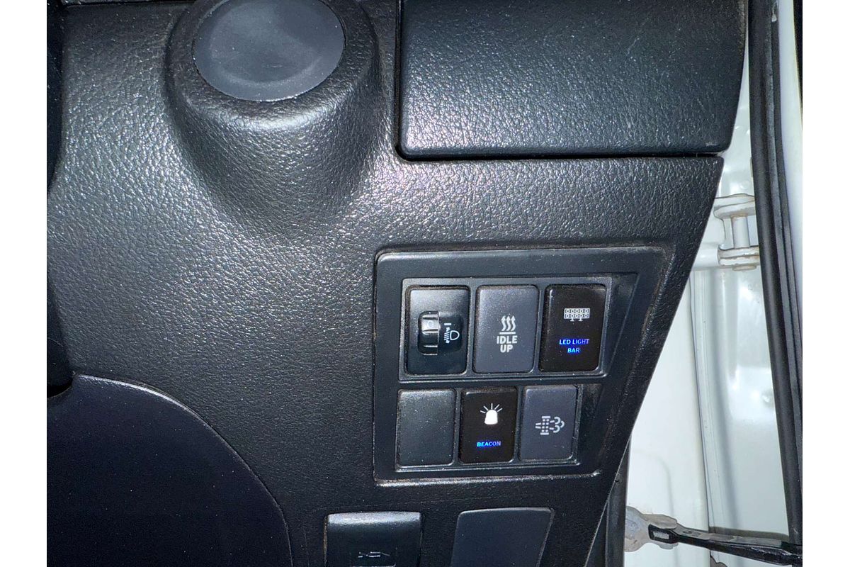 2021 Toyota Hilux SR GUN126R 4X4
