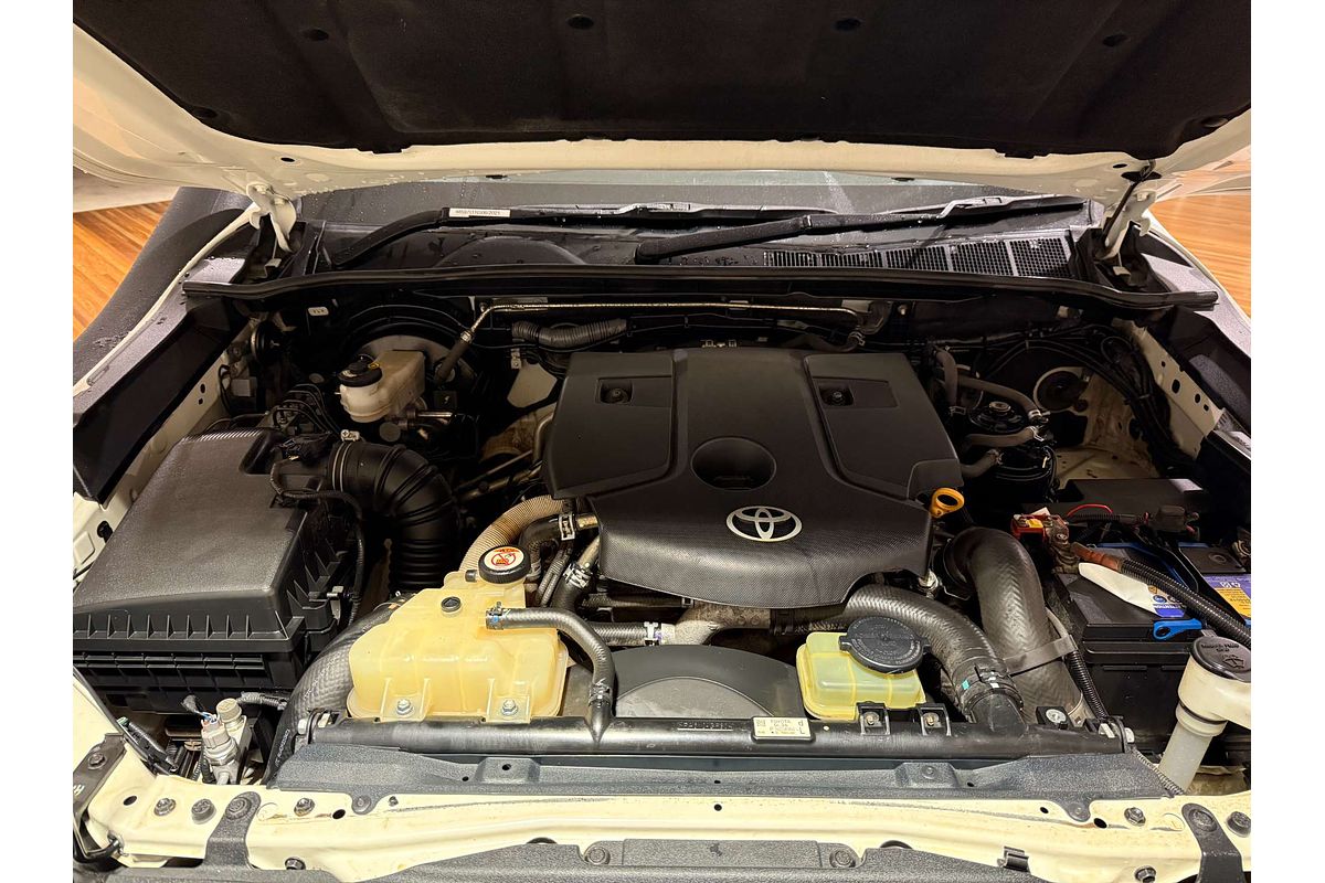 2021 Toyota Hilux SR GUN126R 4X4