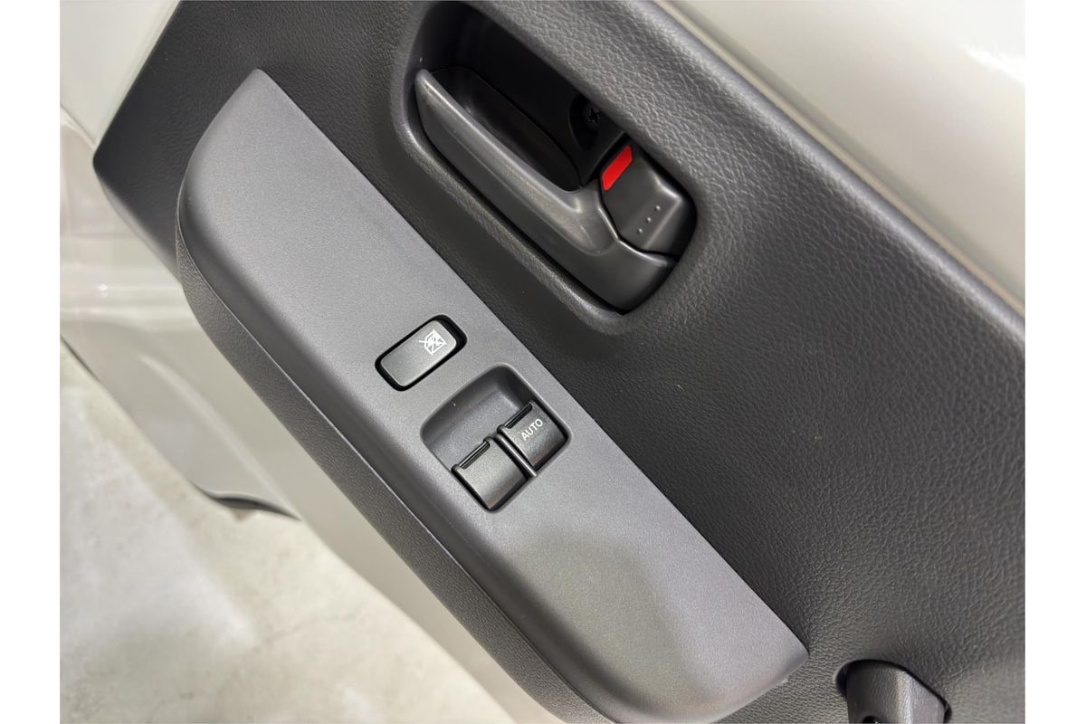 2024 Suzuki Carry KC 4WD DA16T
