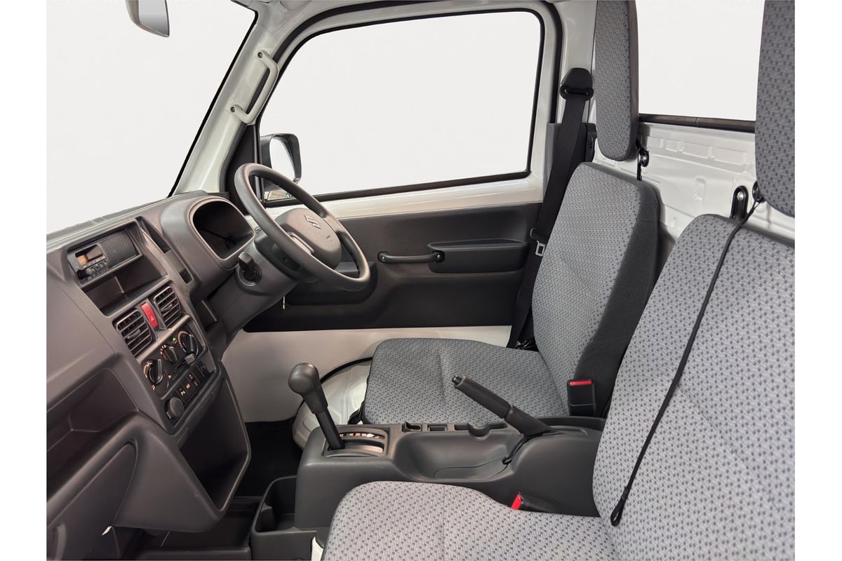 2024 Suzuki Carry KC 4WD DA16T