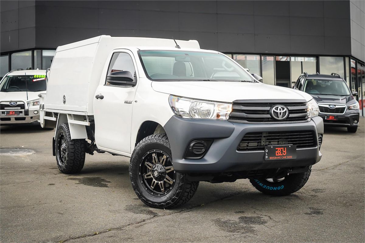 2017 Toyota Hilux Workmate GUN125R 4X4