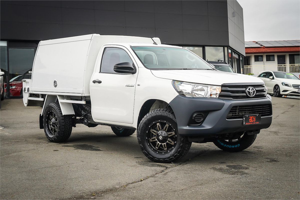 2017 Toyota Hilux Workmate GUN125R 4X4