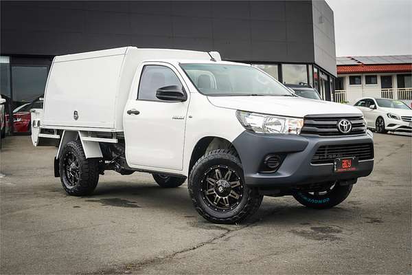 2017 Toyota Hilux Workmate GUN125R 4X4