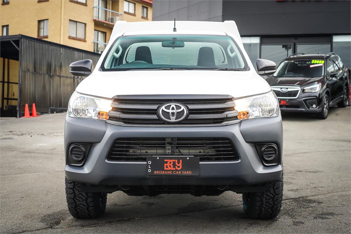 2017 Toyota Hilux Workmate GUN125R 4X4