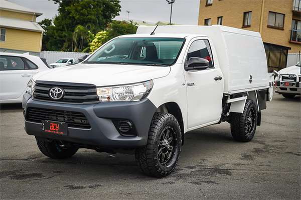 2017 Toyota Hilux Workmate GUN125R 4X4