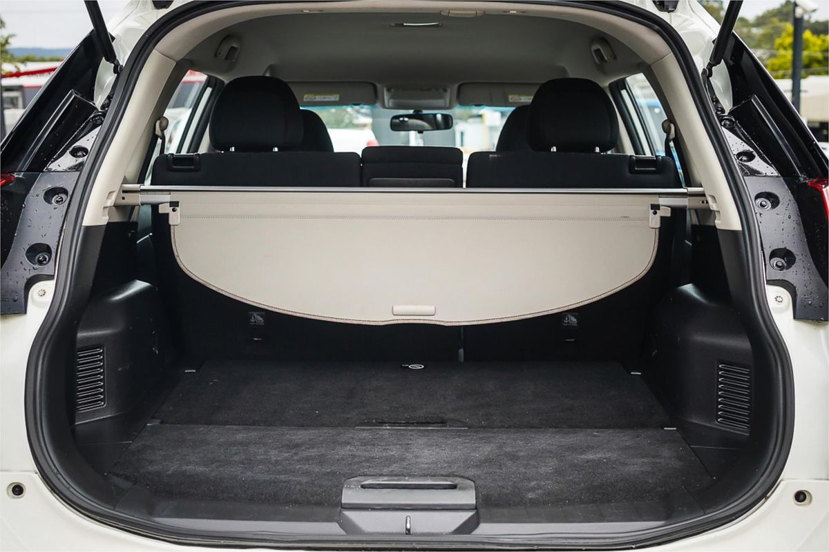 2017 Nissan X-TRAIL TS T32 Series II
