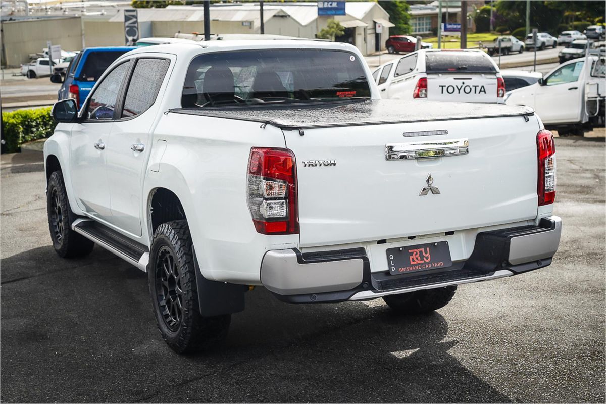 2021 Mitsubishi Triton GLS MR 4X4