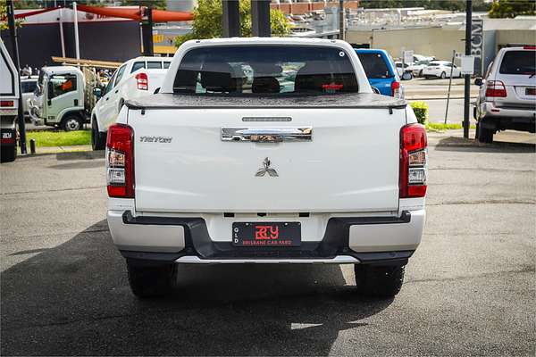 2021 Mitsubishi Triton GLS MR 4X4