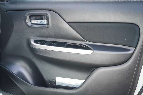 2021 Mitsubishi Triton GLS MR 4X4