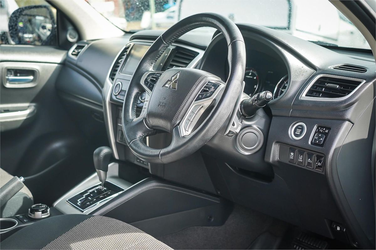 2021 Mitsubishi Triton GLS MR 4X4