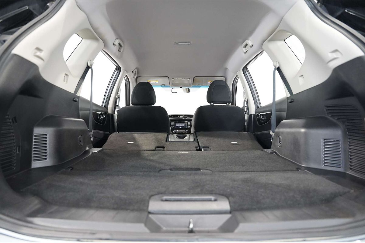 2022 Nissan X-TRAIL ST T32