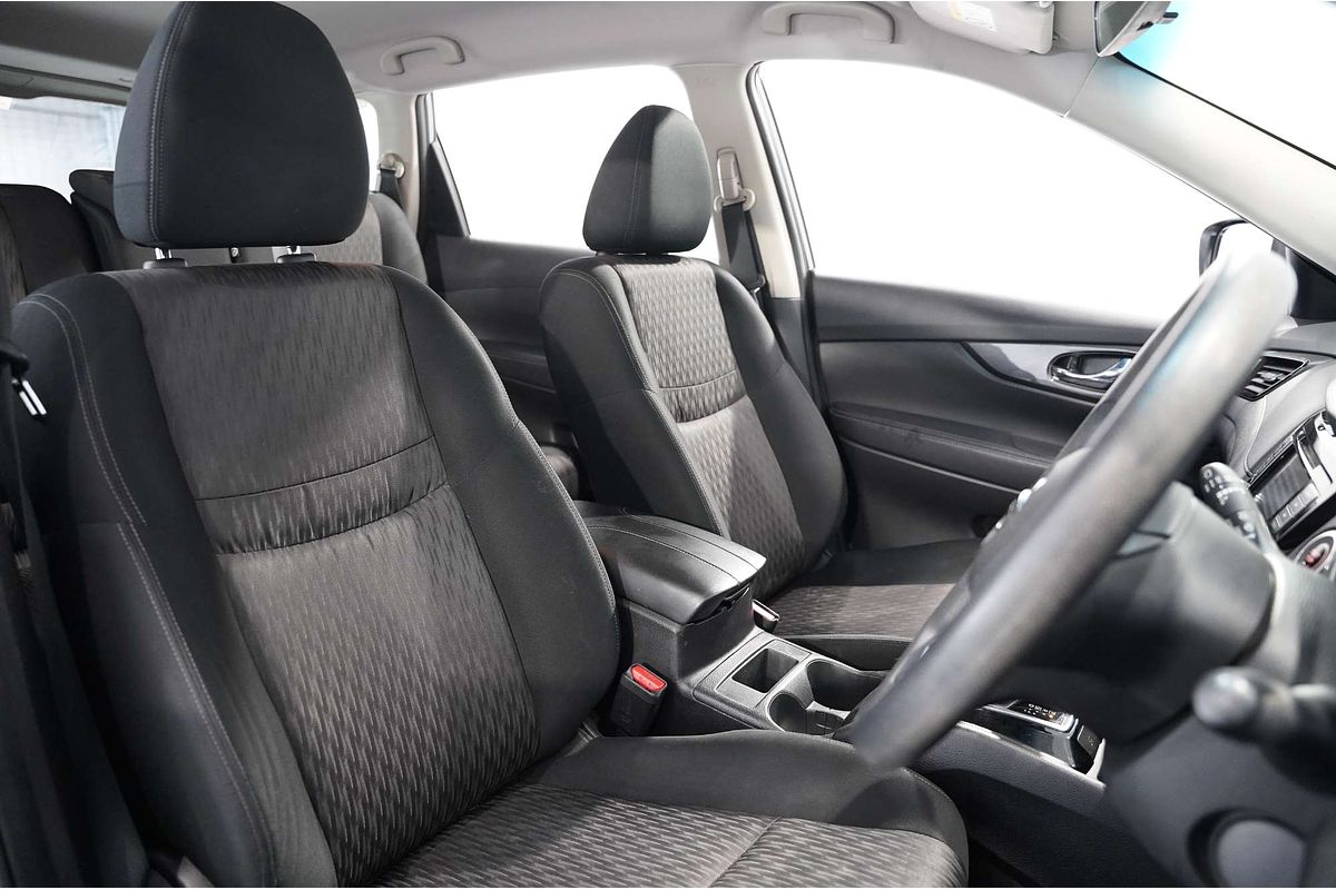 2022 Nissan X-TRAIL ST T32