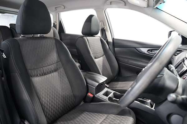 2022 Nissan X-TRAIL ST T32