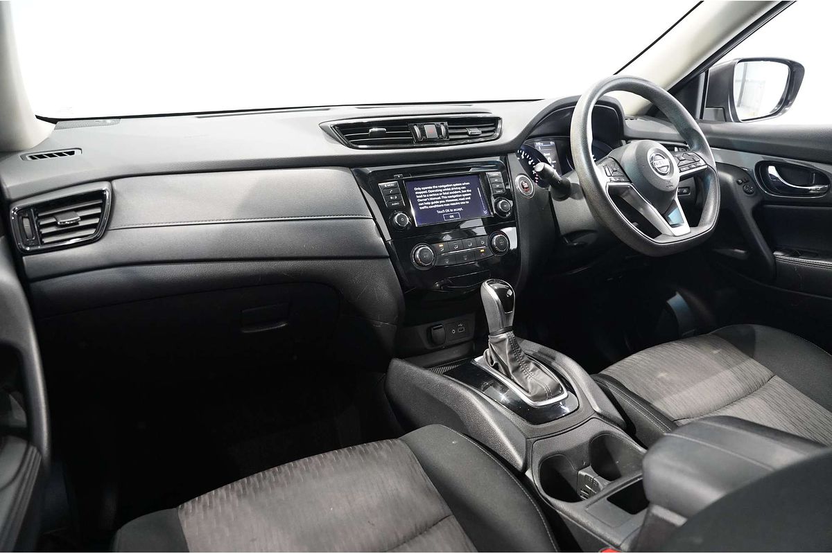 2022 Nissan X-TRAIL ST T32
