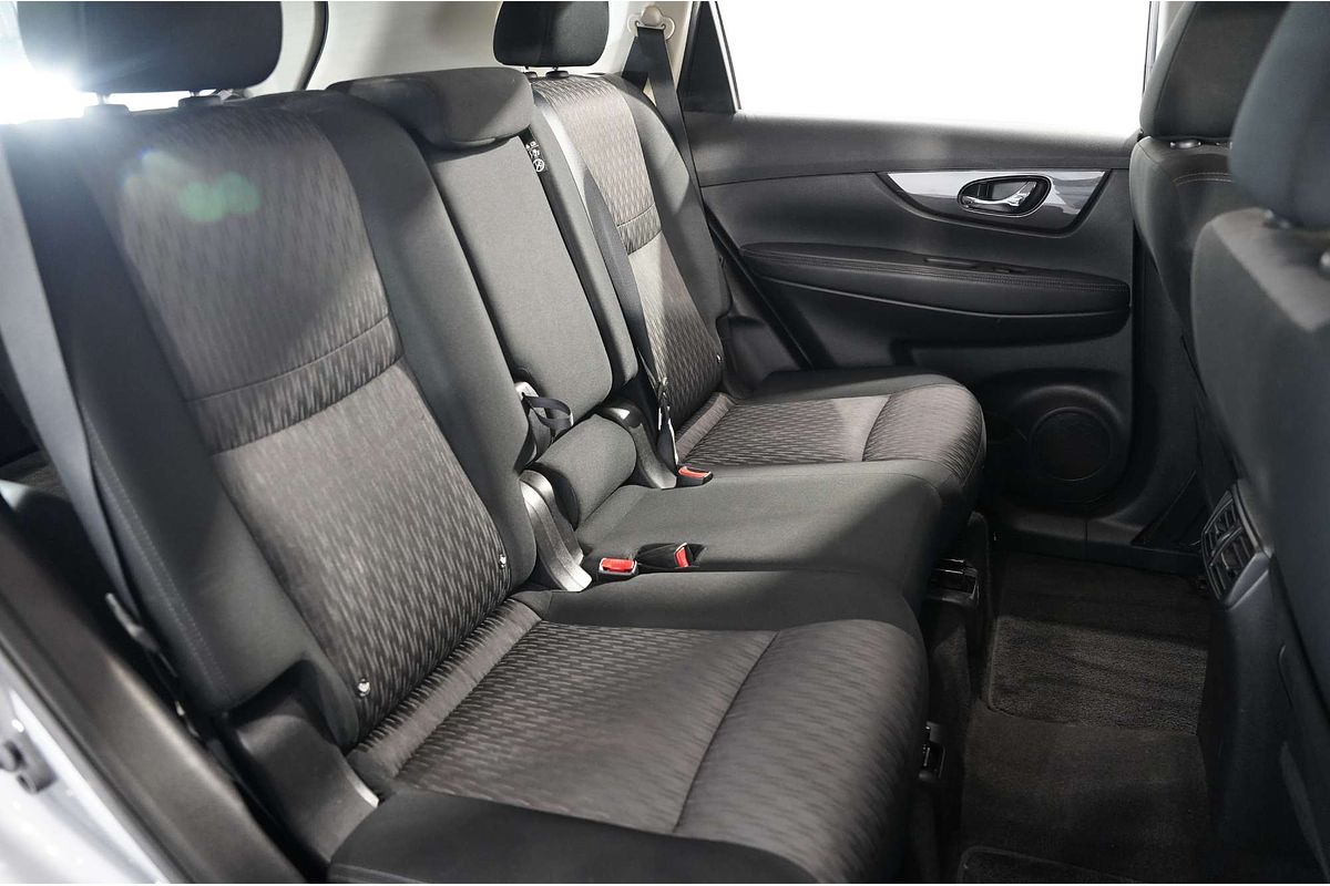 2022 Nissan X-TRAIL ST T32