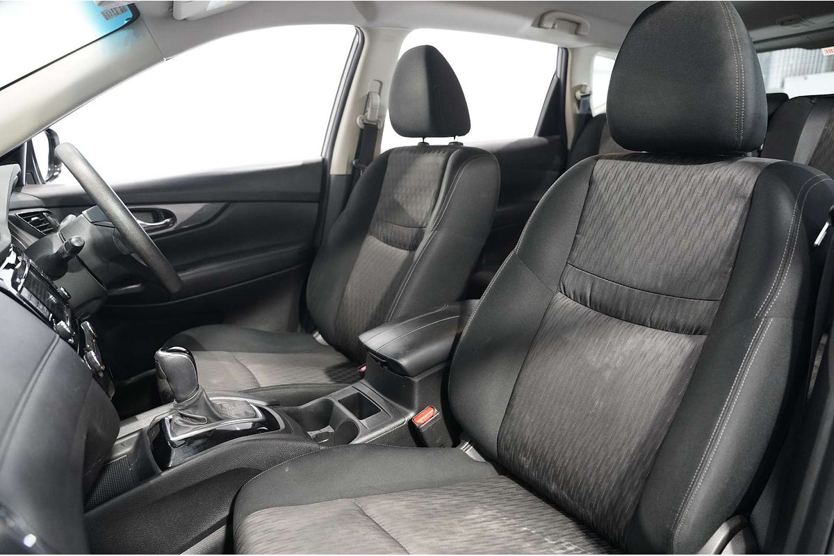 2022 Nissan X-TRAIL ST T32