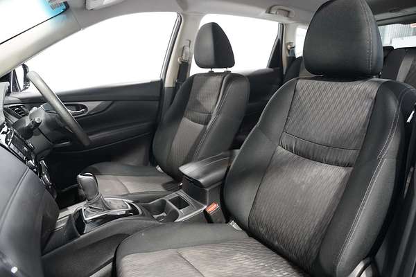 2022 Nissan X-TRAIL ST T32